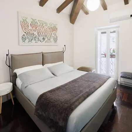 Casa Dona - Essenza * كاتانيا